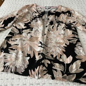 EUC Isaac Mizrahi women’s sweater